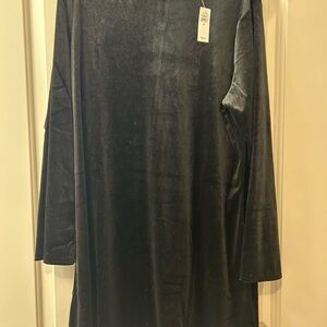GAP Black Velvet Long Sleeve Dress